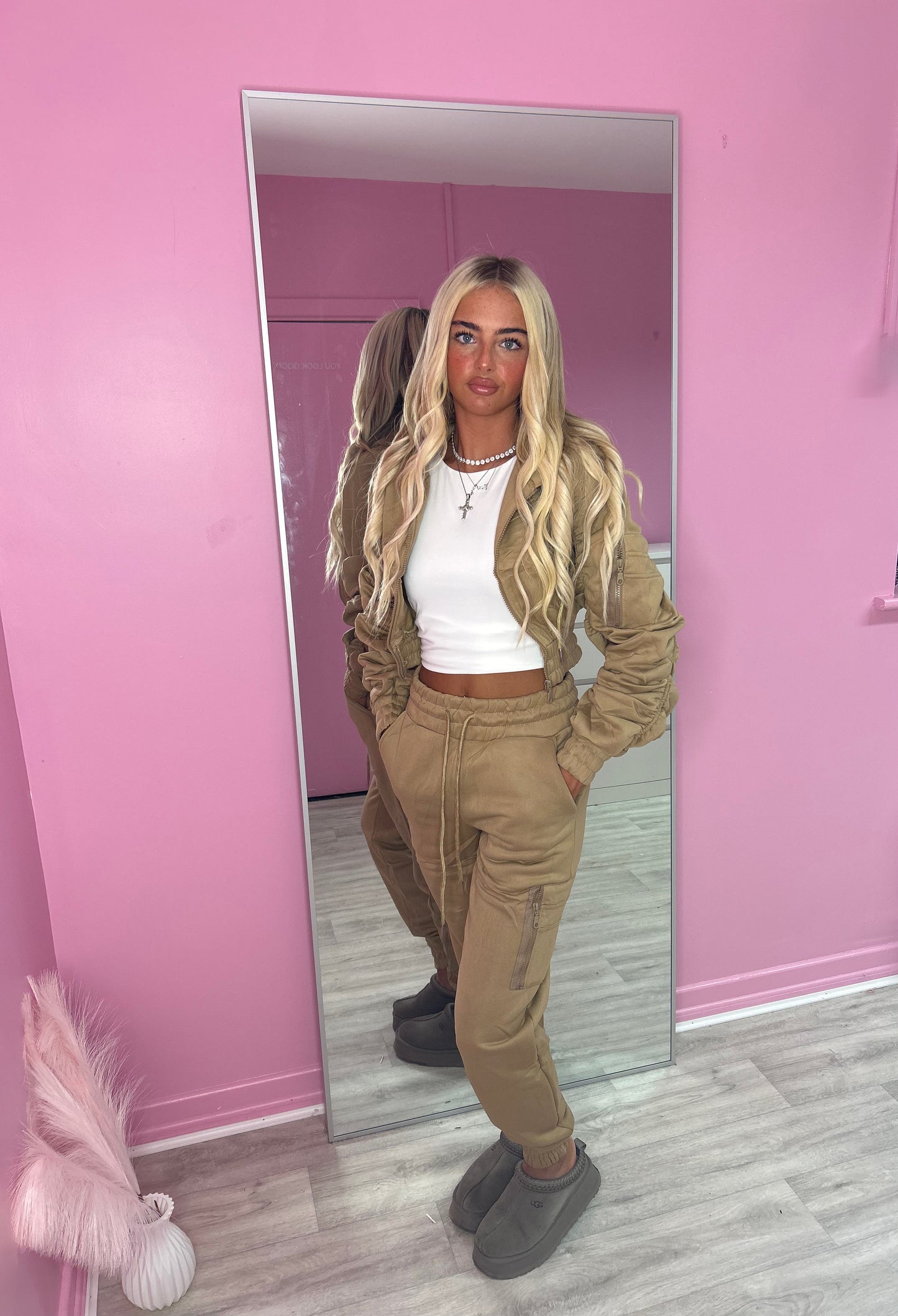 Taupe ruched sleeve tracksuit
