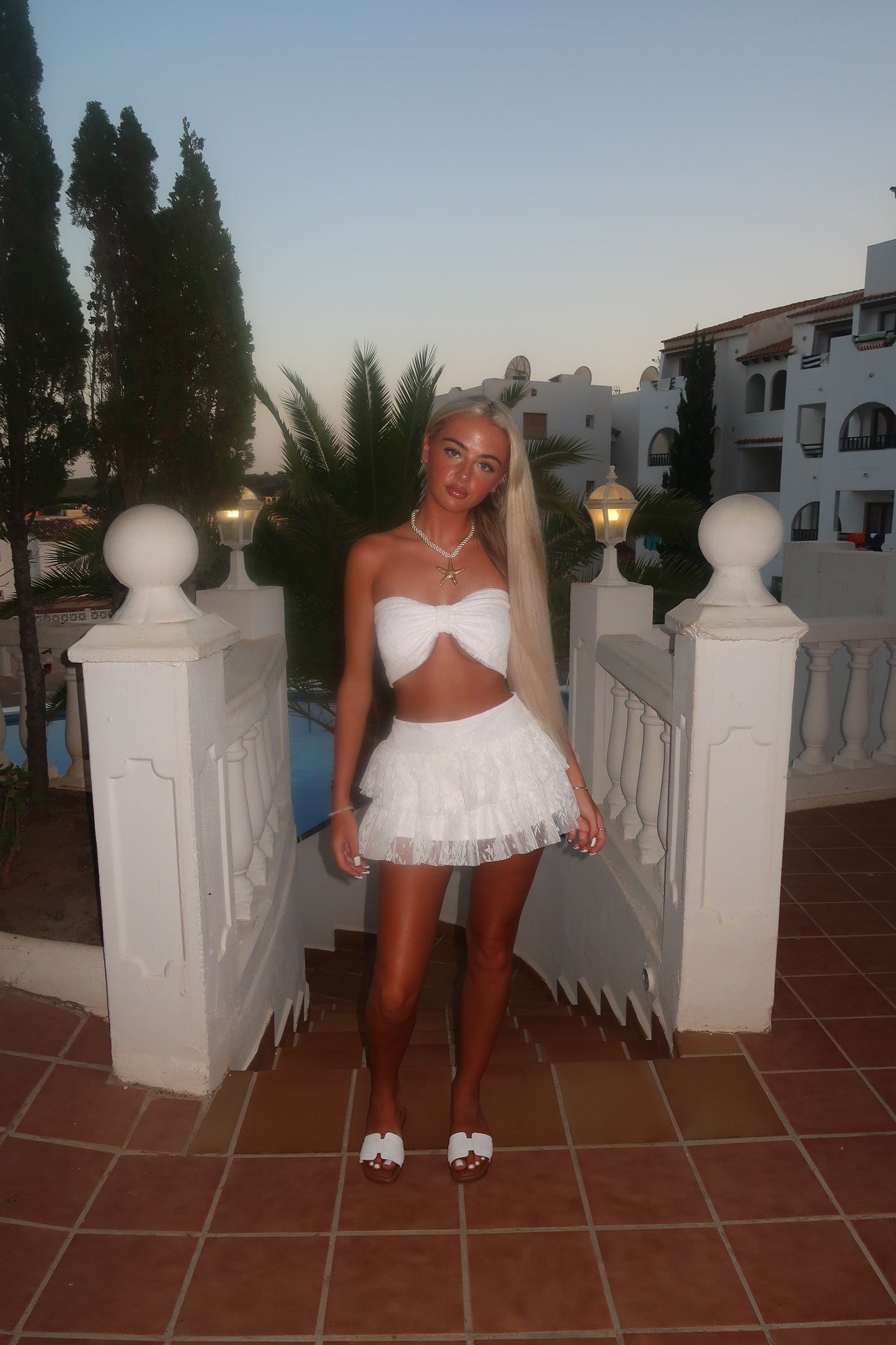 LIMITED EDITION HAND MADE AND DESIGNED IN HOUSE: White shimmer frilly Rara skirt co-ord