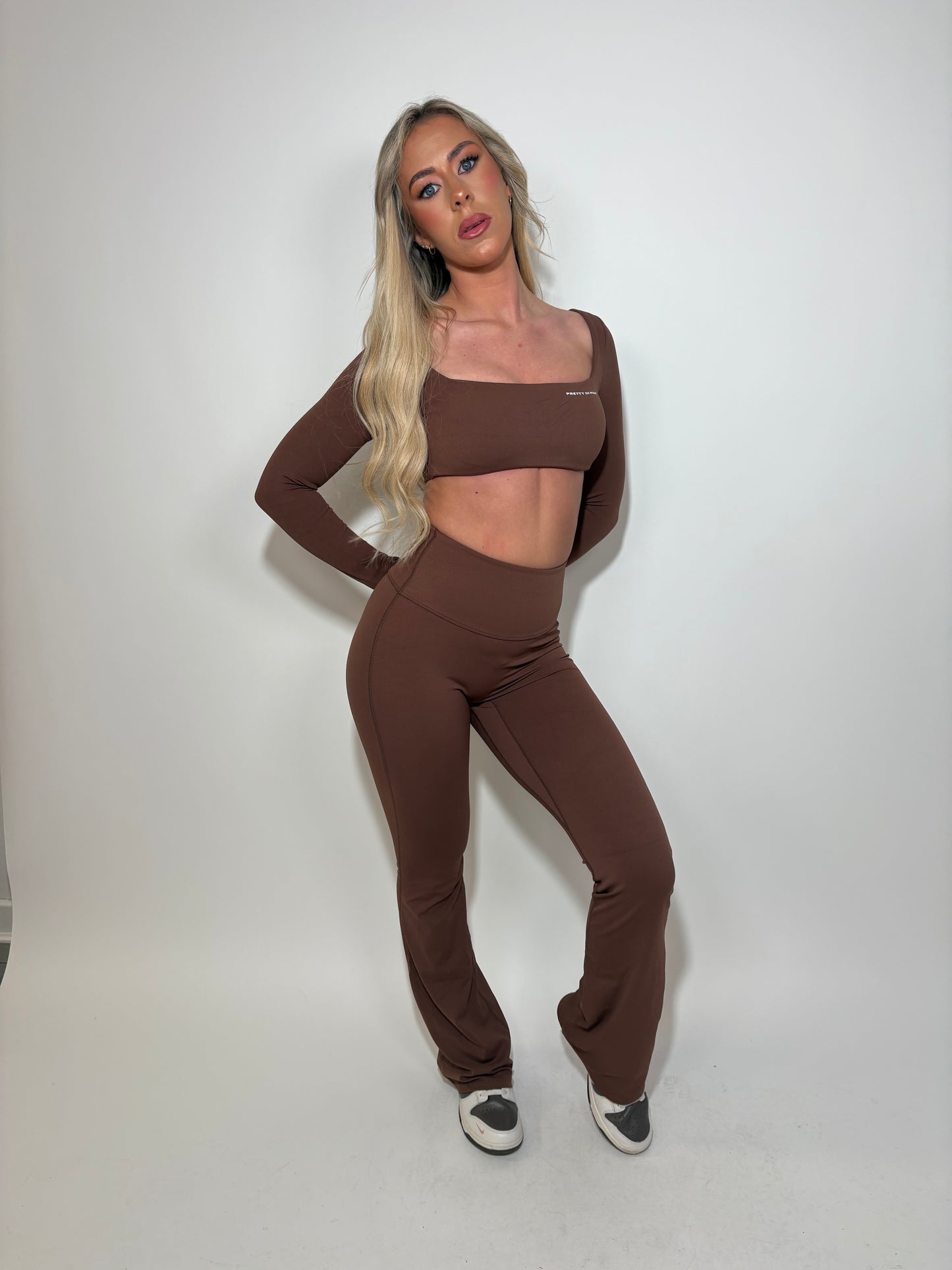 GYM GIRL ERA EXCLUSIVE chocolate brown sculpt top