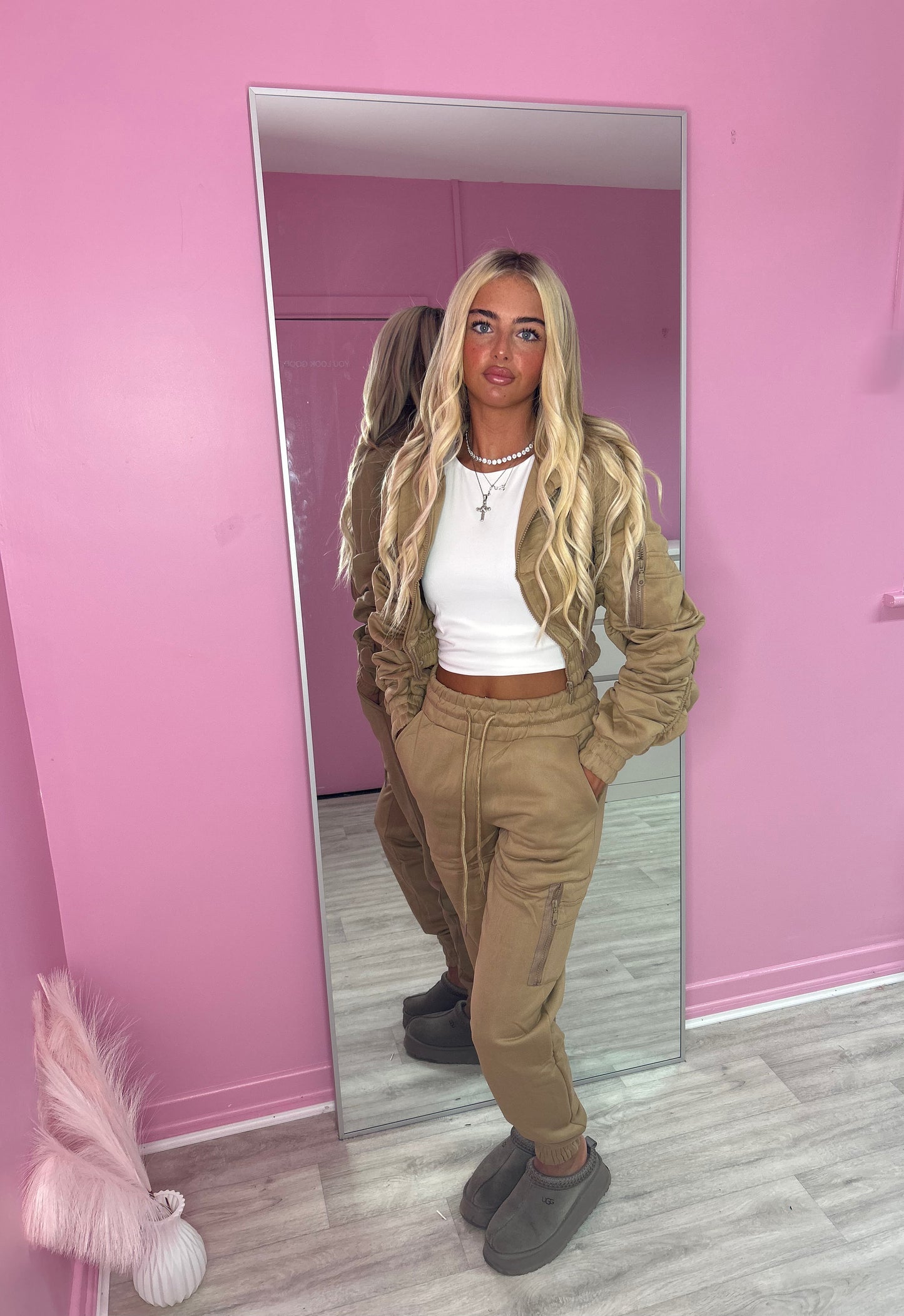 Taupe ruched sleeve tracksuit
