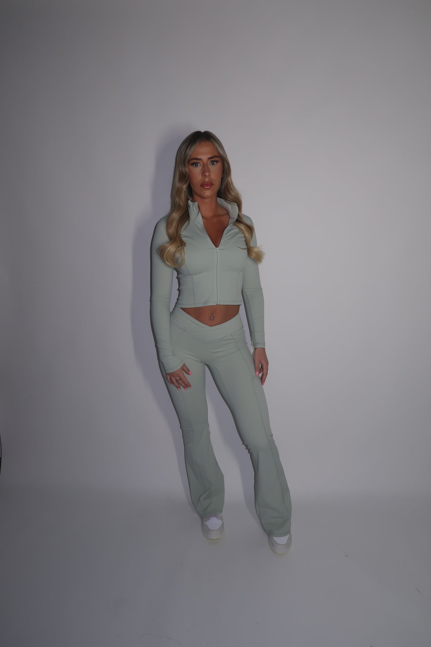 PRE-ORDER GYM GIRL ERA EXCLUSIVE Sage Sculpt V waist flared bottoms