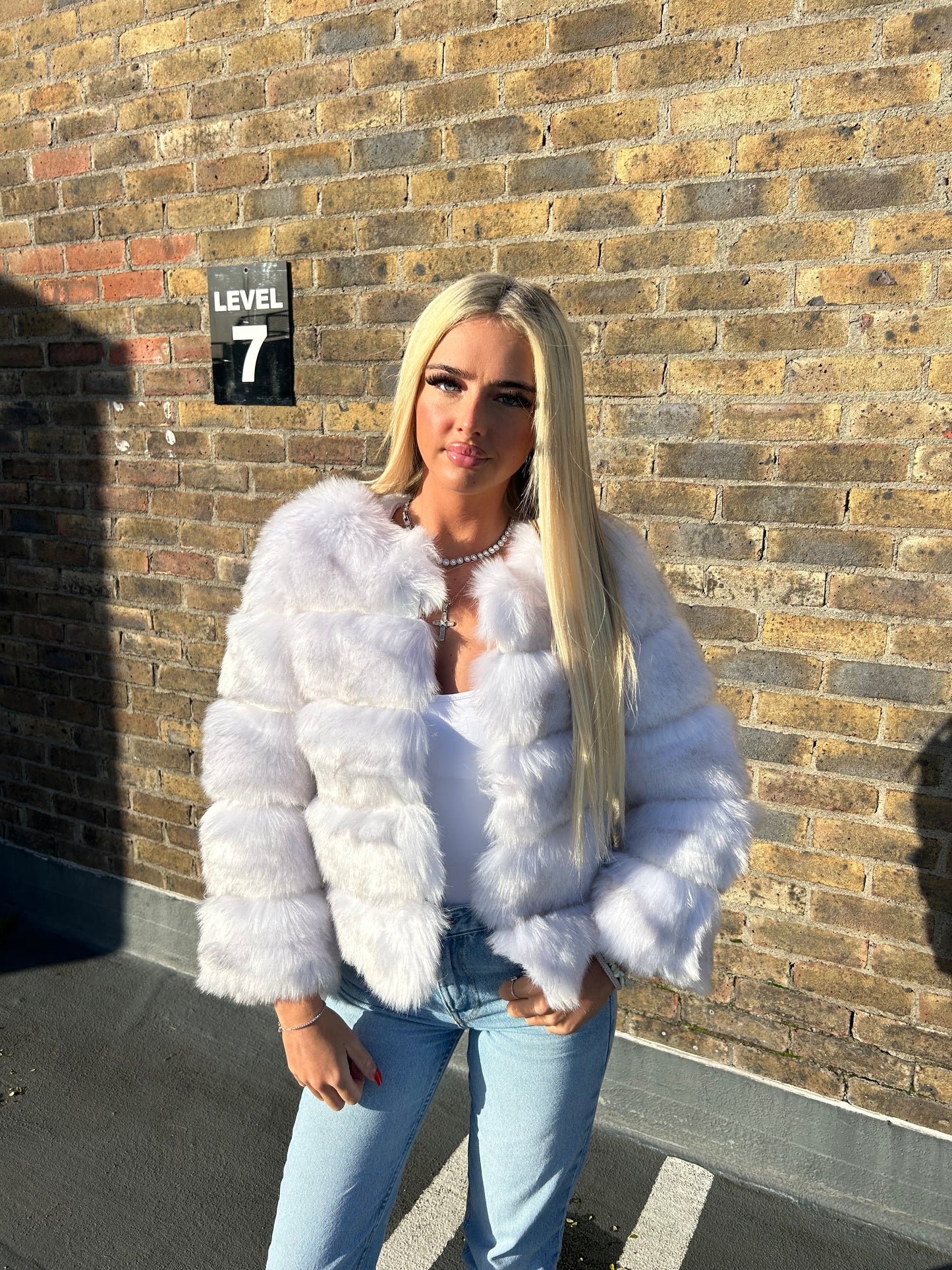 Fox white 3/4 sleeve Faux fur coat