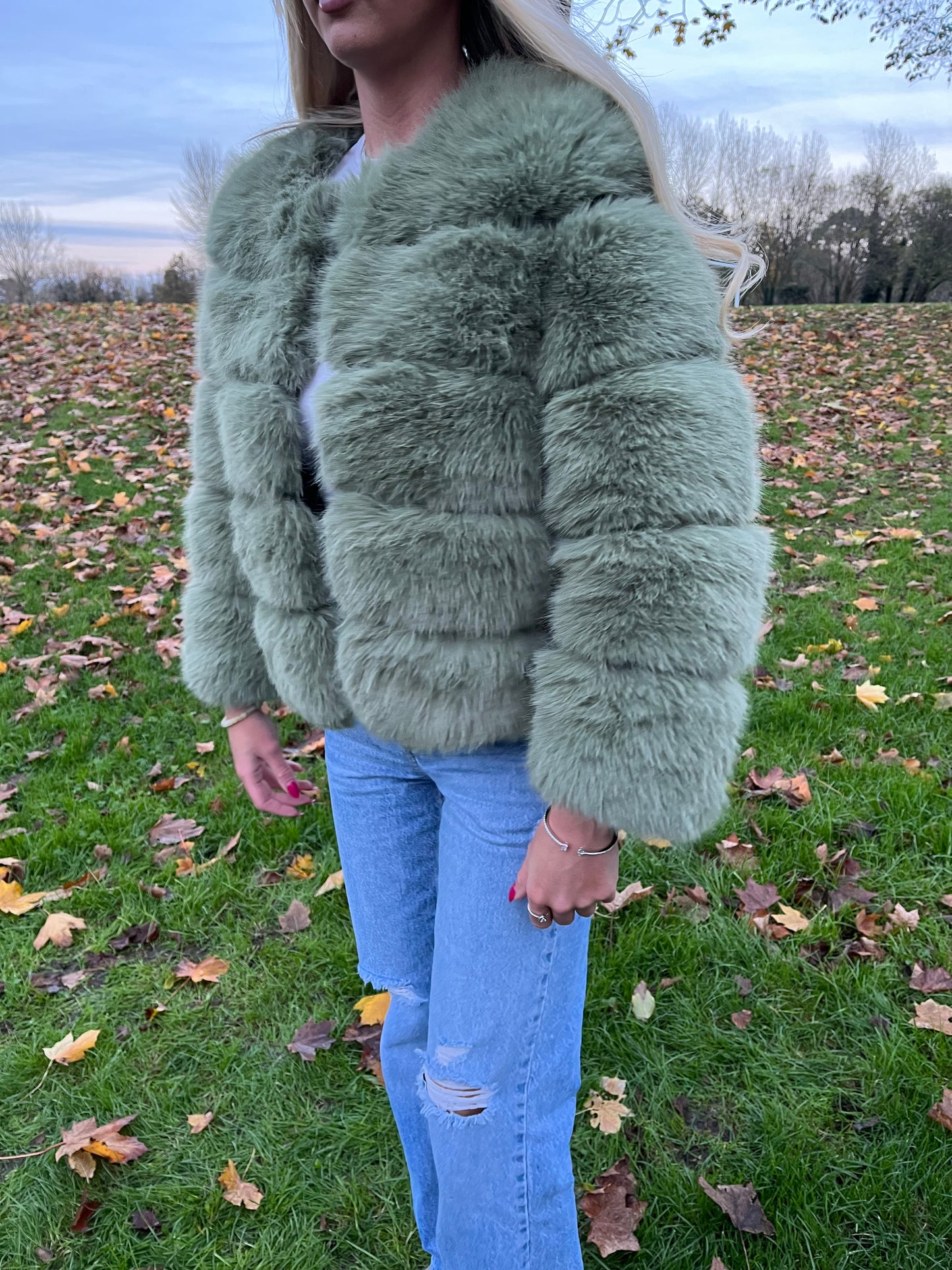Luxury sage green 3/4 sleeve faux fur coat