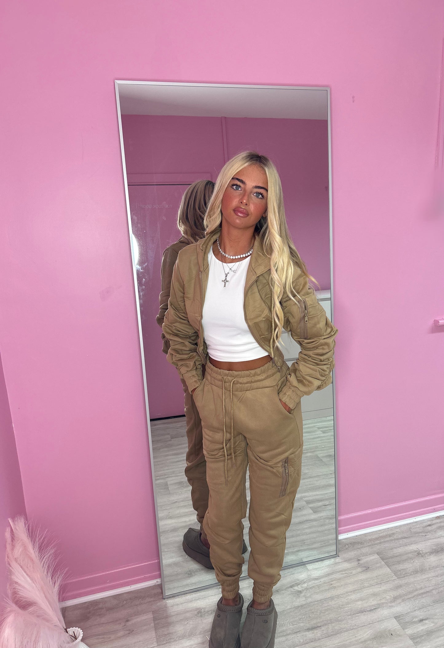 Taupe ruched sleeve tracksuit