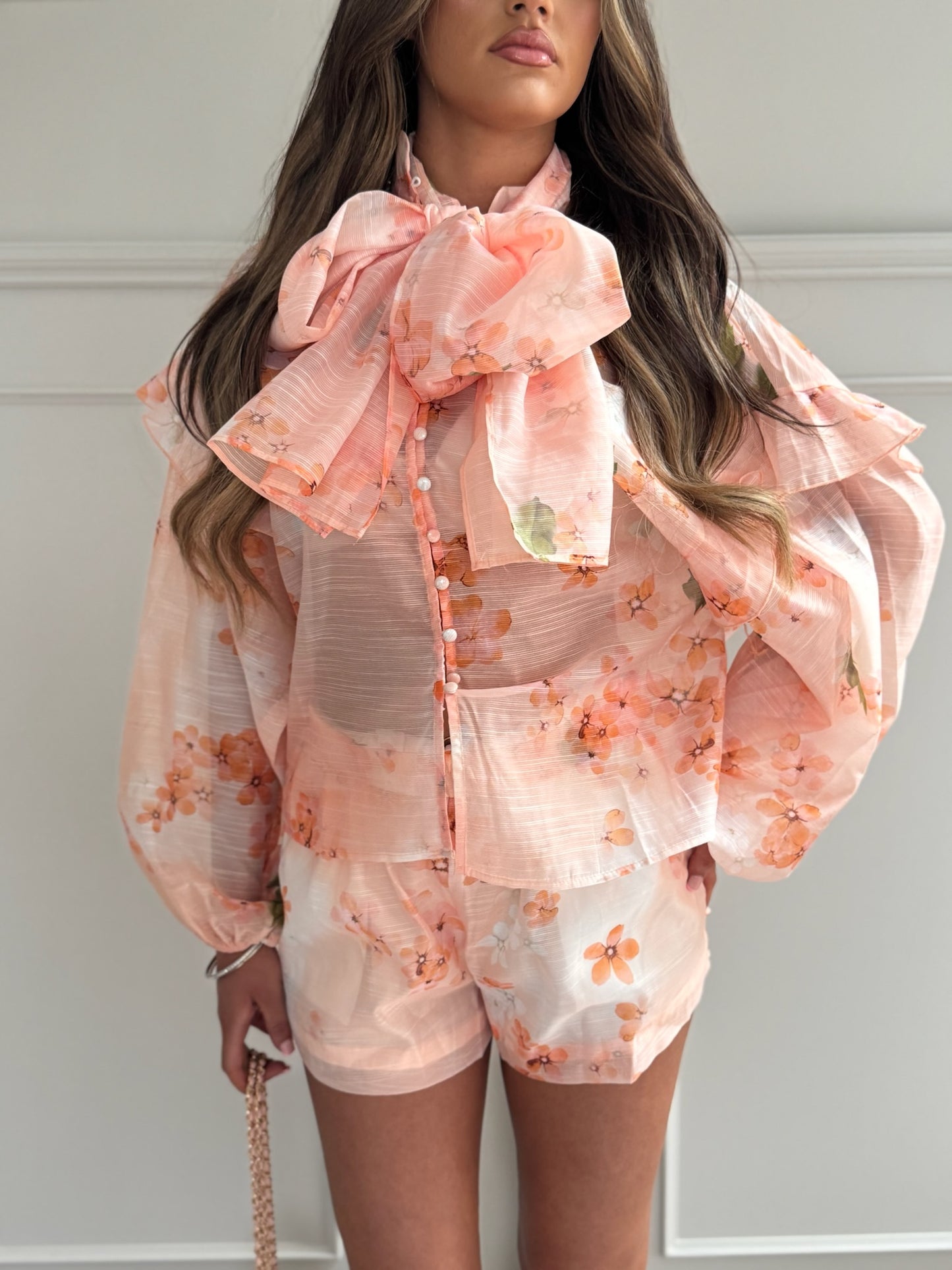 Floral Print Blouse And Shorts Set With Neckerchief