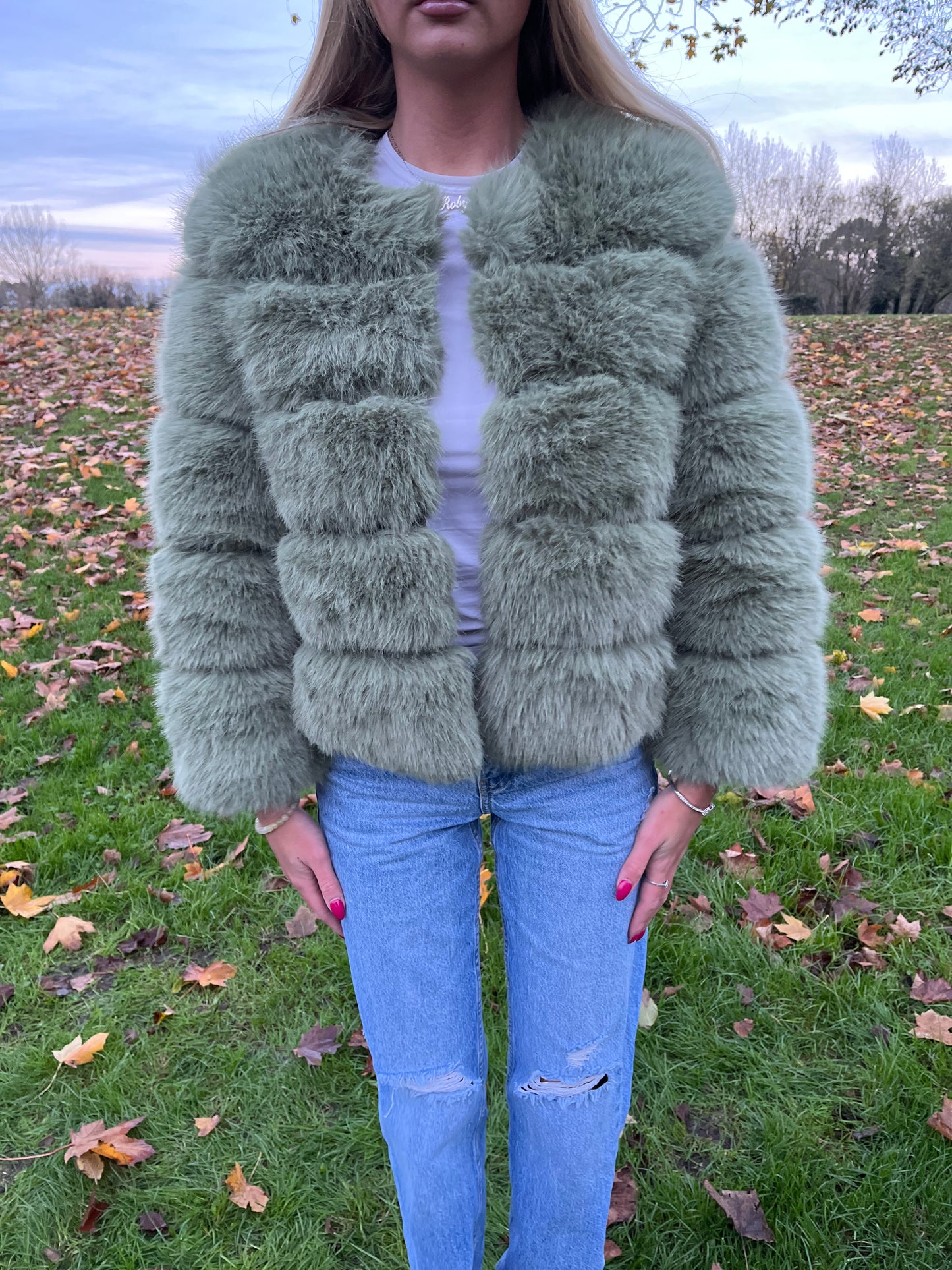 Luxury sage green 3/4 sleeve faux fur coat