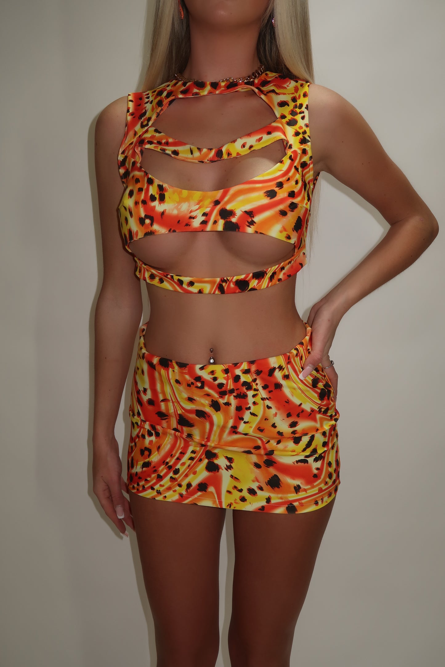 LIMITED EDITION HAND MADE AND DESIGNED IN HOUSE: Oasis cut out top