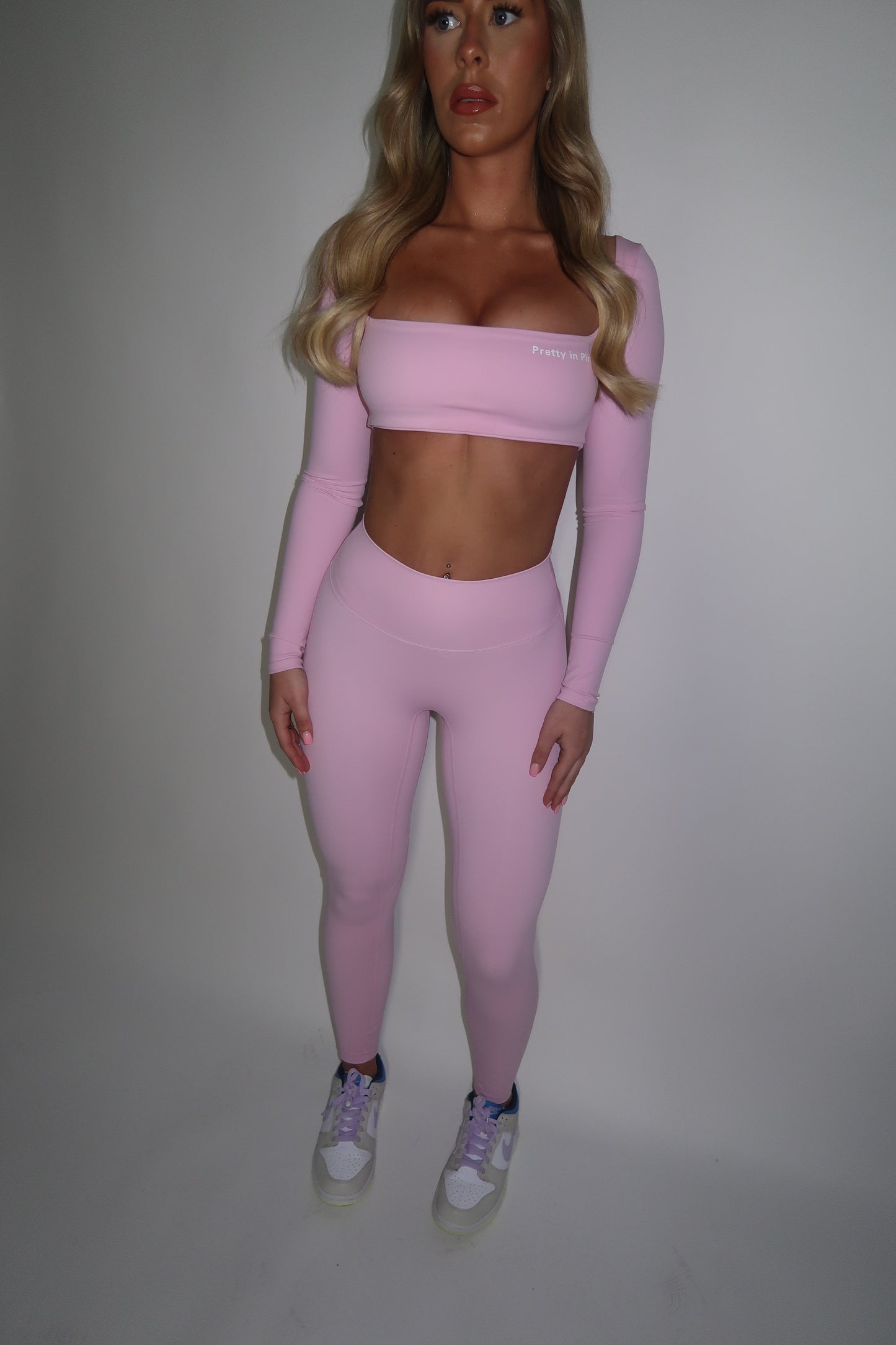 GYM GIRL ERA EXCLUSIVE Pink Sculpt square neck top